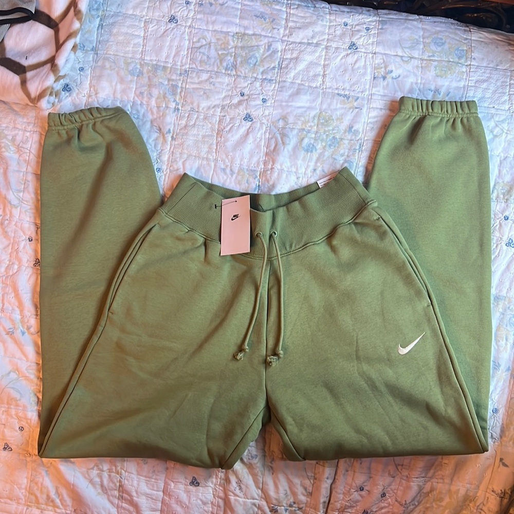 Nike oversized sweats